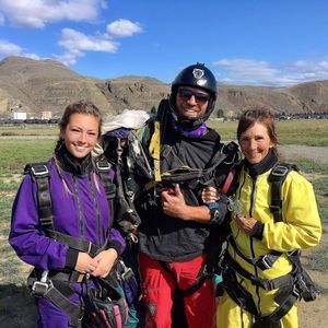 Meet your Posher, Ella